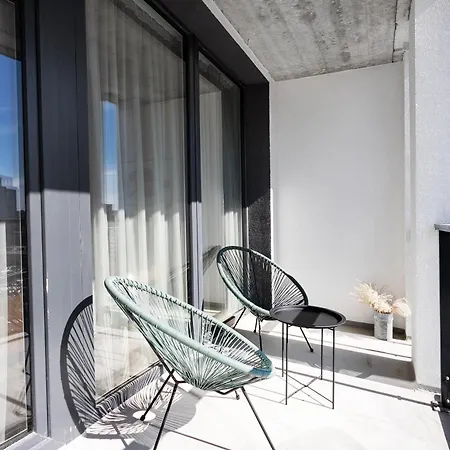 Apartmán Ozas Park Spacious & Modern *