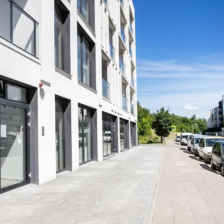 Ozas Park Spacious & Modern * Vilnius