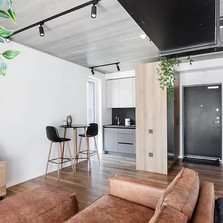 Ozas Park Spacious & Modern Apartment *